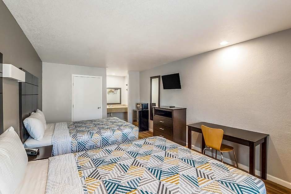Motel 6 Dallas, TX