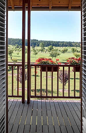 Luxury Room (2 Twin Beds)