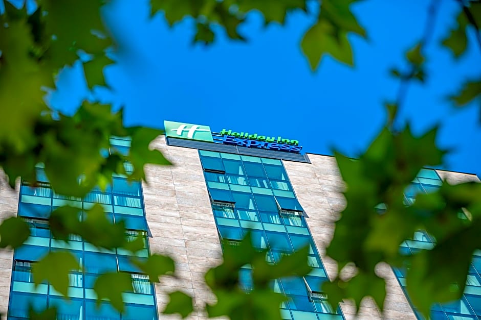 Holiday Inn Express Yerevan By IHG