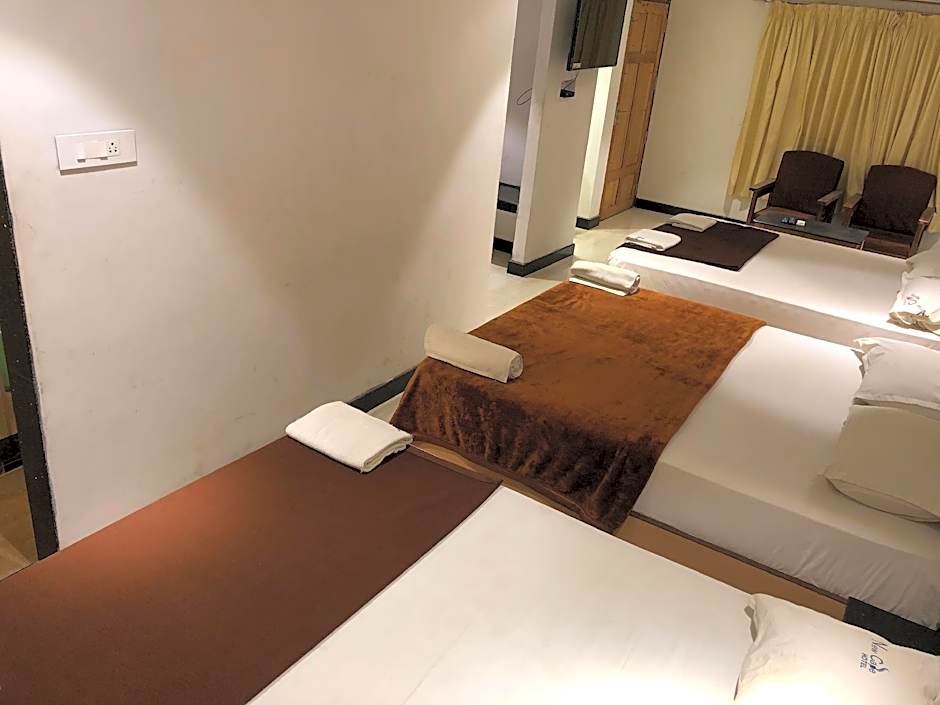 New Cape Hotel