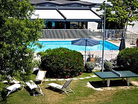 Ibis Styles Avignon Sud Hotel