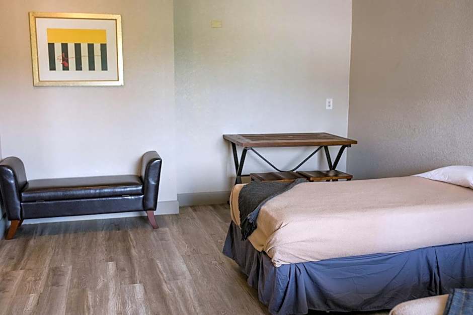 Harmony Inn and Suites