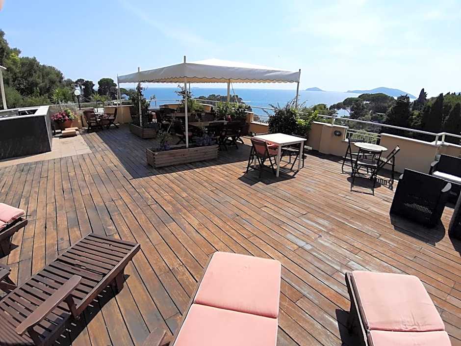 Hotel Rosa Dei Venti