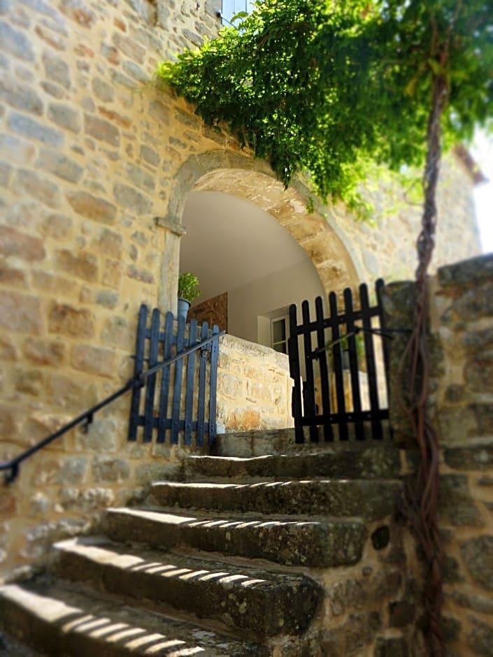 Le Mas des Monèdes