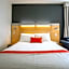 Holiday Inn Express Dunfermline By IHG