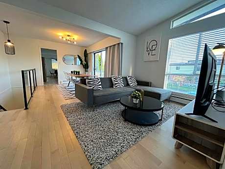 Beautiful Vancouver Special Home