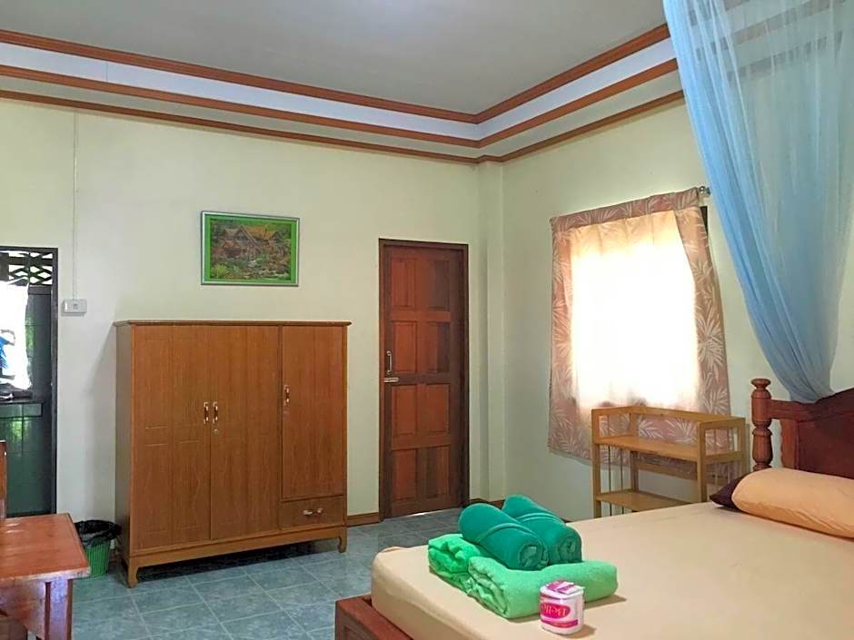 Sandee Bungalow