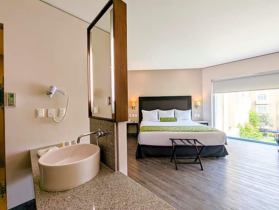 Plaza Camelinas Hotel