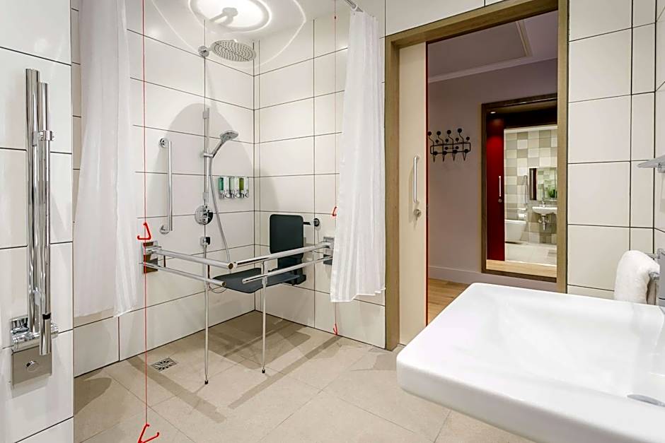 Hampton by Hilton Blackburn