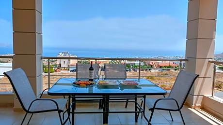 Azur Horizon Oceanview House
