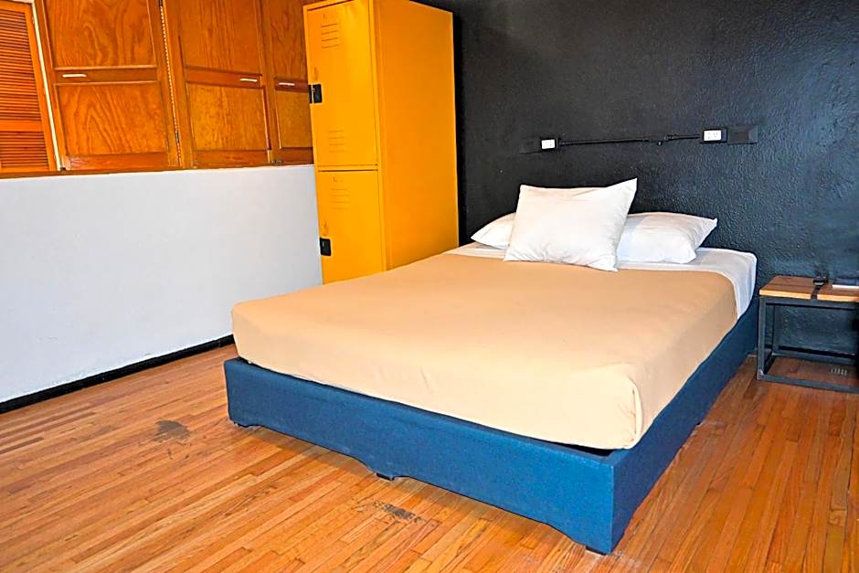 Hostel Mundo Joven Catedral