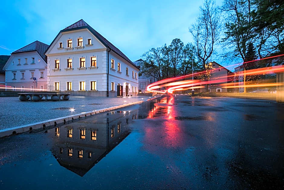 Hostel Bearlog Kočevje