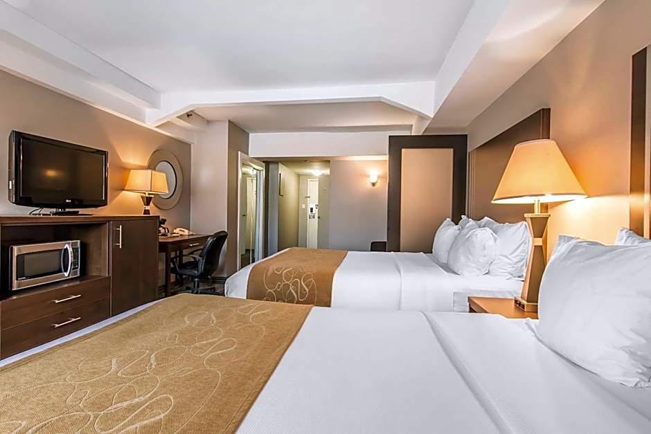 Comfort Suites Downtown