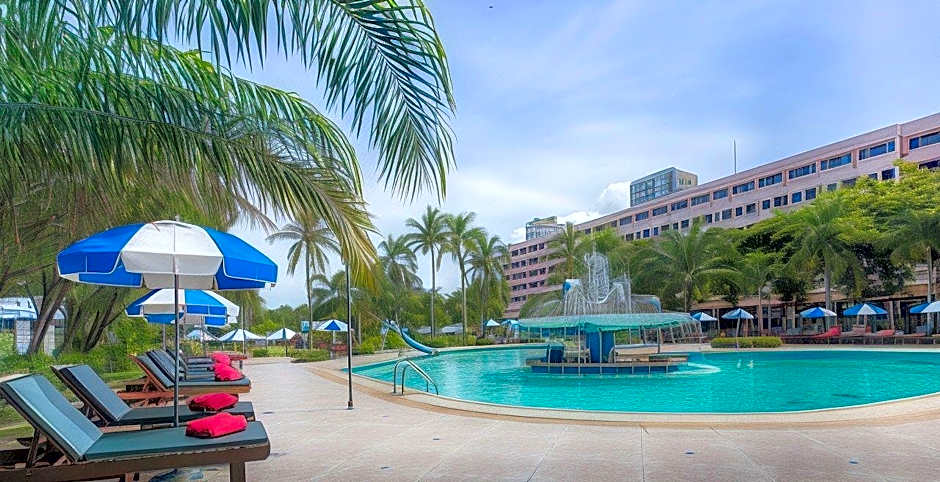 Asia Pattaya Hotel (SHA Extra Plus)