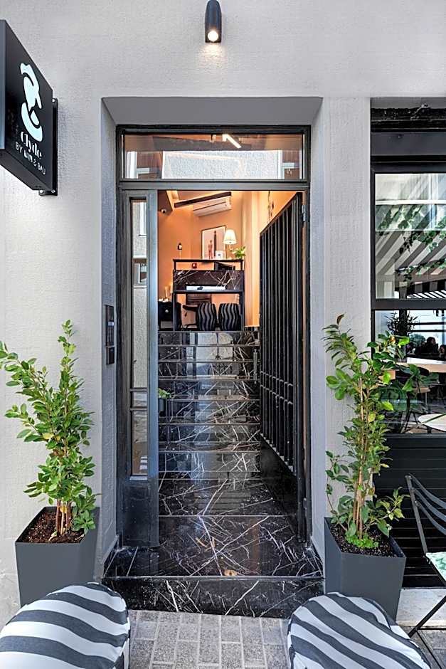 Clyde Athens by Nin&Bau