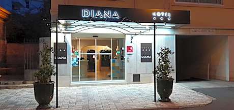 Hotel Diana