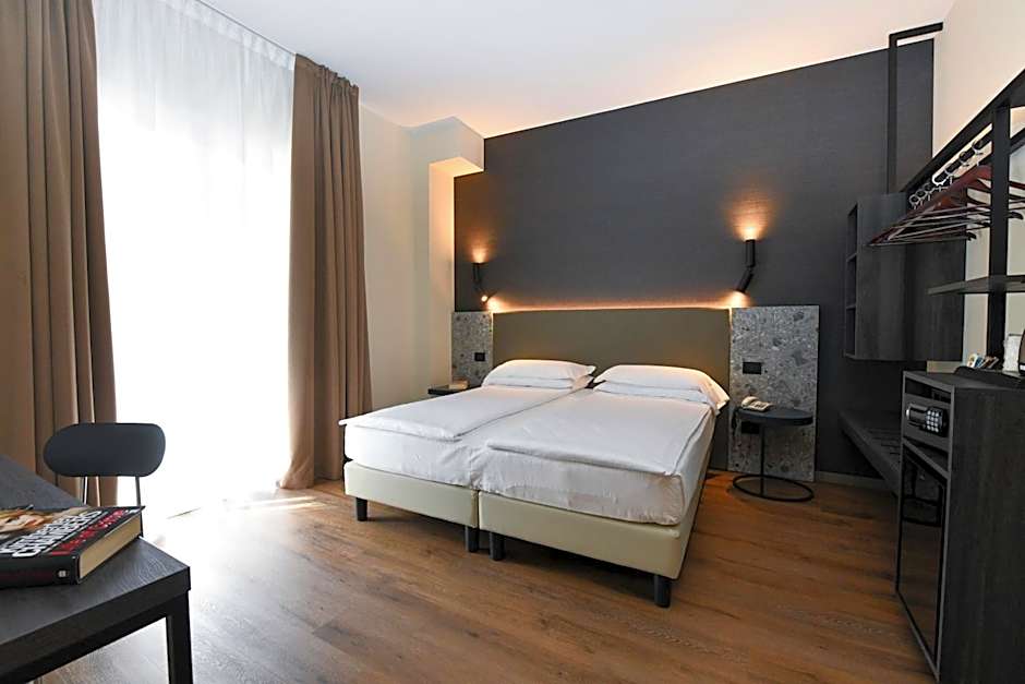 Hotel Eden