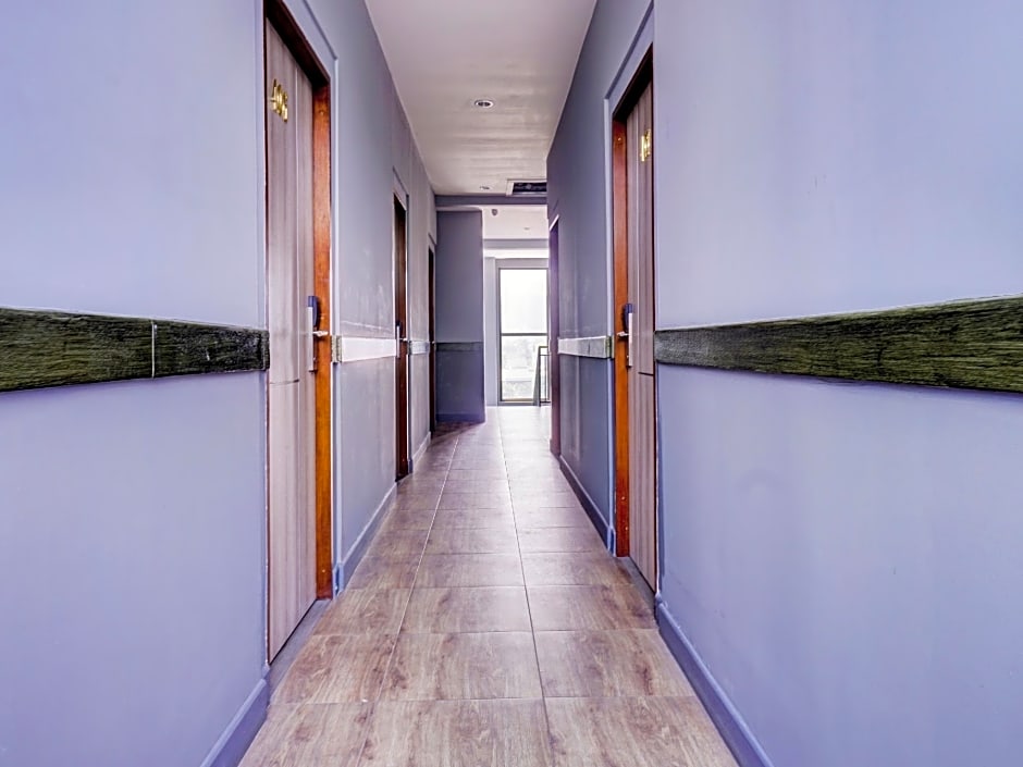 OYO 1805 Fatmawati Mansion Syariah