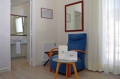 Double or Twin Room with View