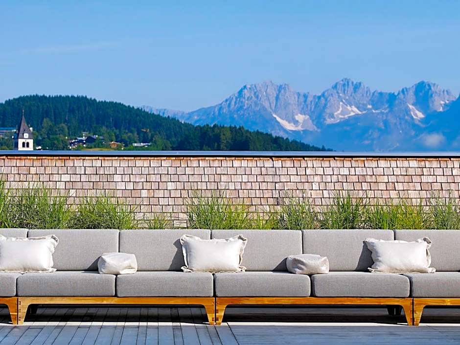 Schwarzer Adler Kitzbuhel - Adults Only