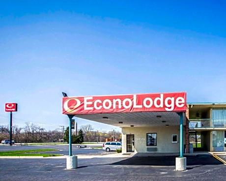 Econo Lodge Shorewood