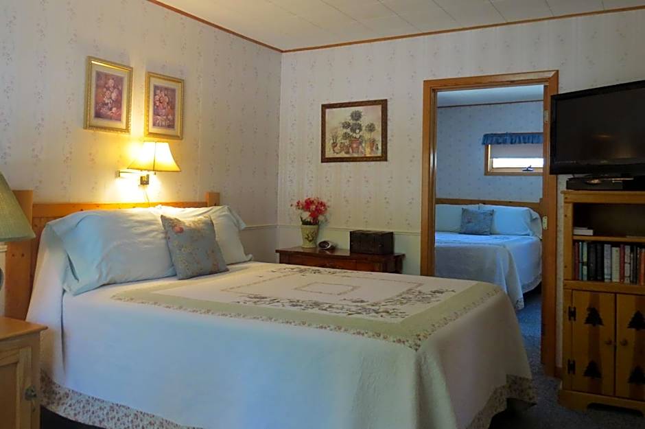 The Pines Country Inn