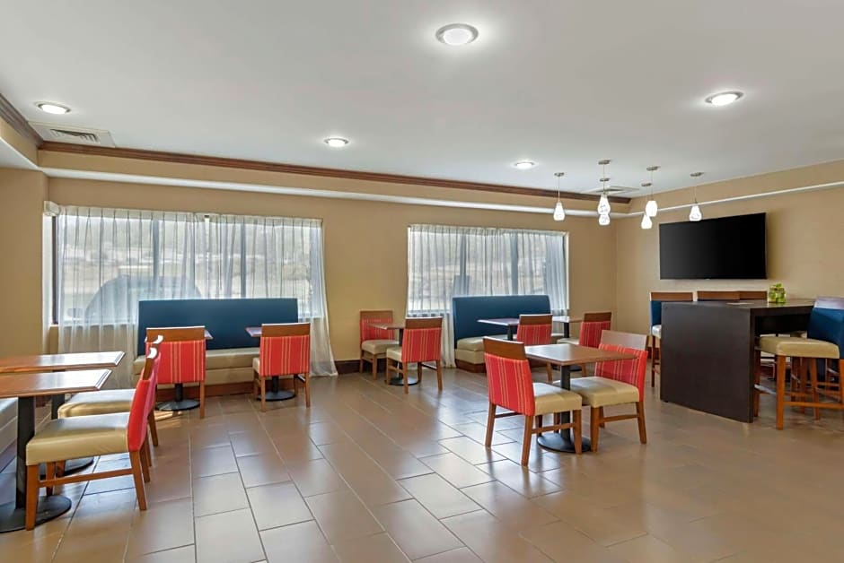 Comfort Suites At Kennesaw State University