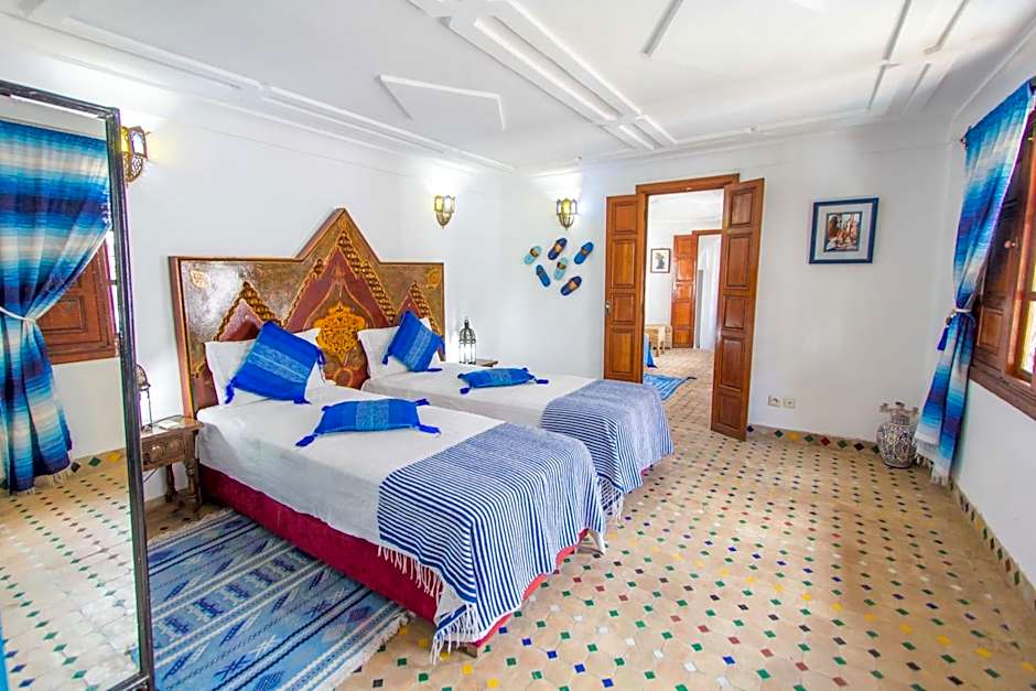 Riad Dar Skalli & SPA