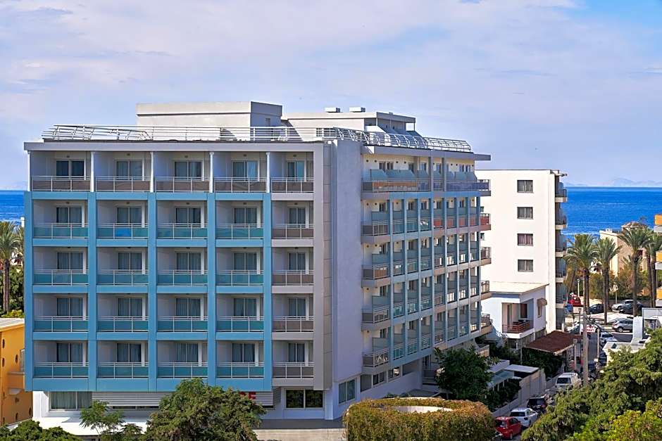 AQUAMARE CITY and BEACH