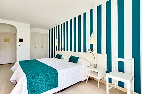 Premium Double Room with Private Garden