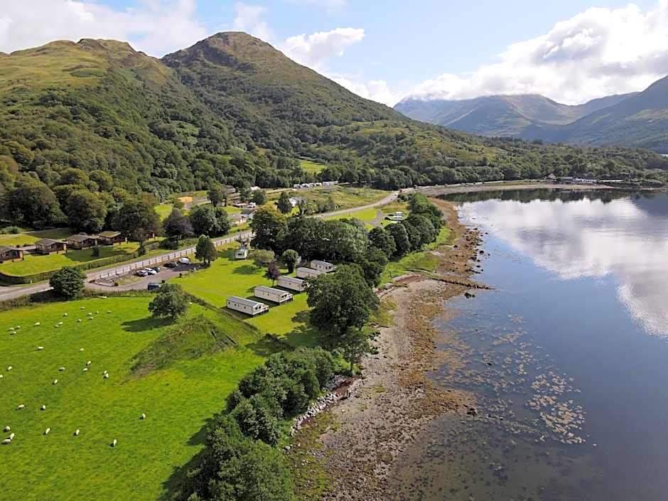 Appin Holiday Homes -Caravans, Lodges, Shepherds Hut and Train Carriage stays