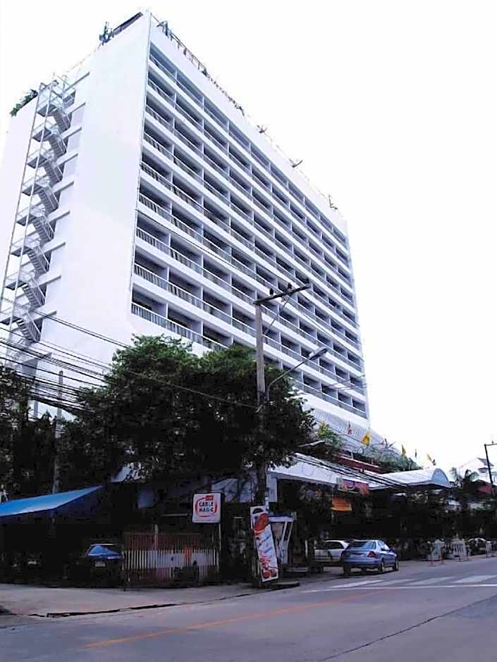 Pailyn Phitsanulok Hotel