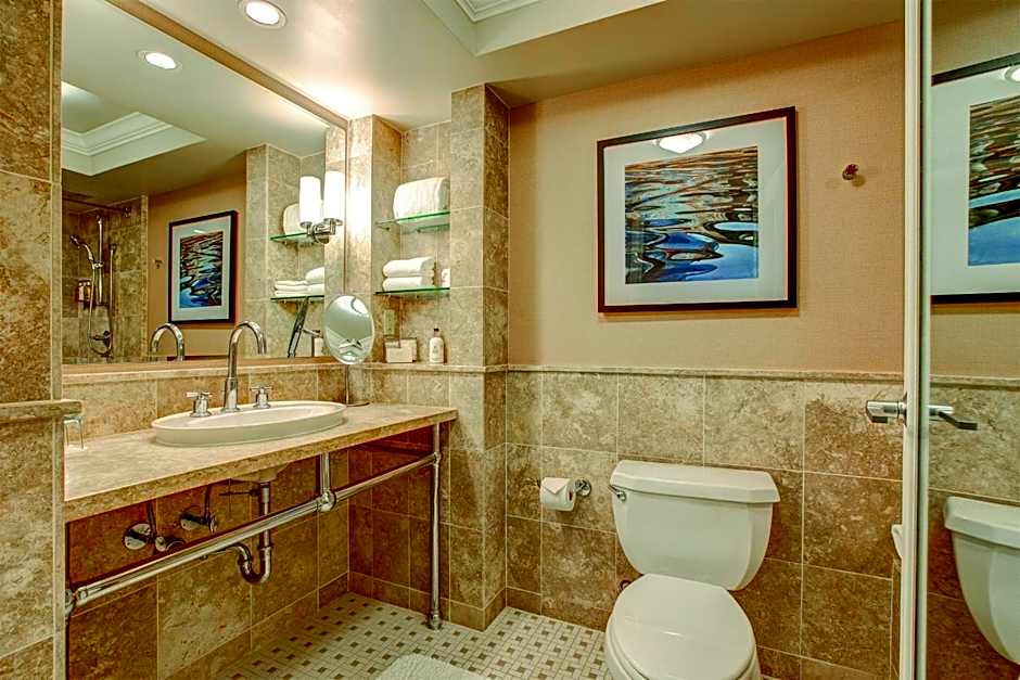 Woodmark Hotel & Still Spa