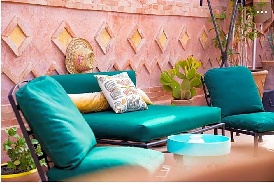 Riad Dar Al Assad