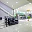 Airport Suites Hotel
