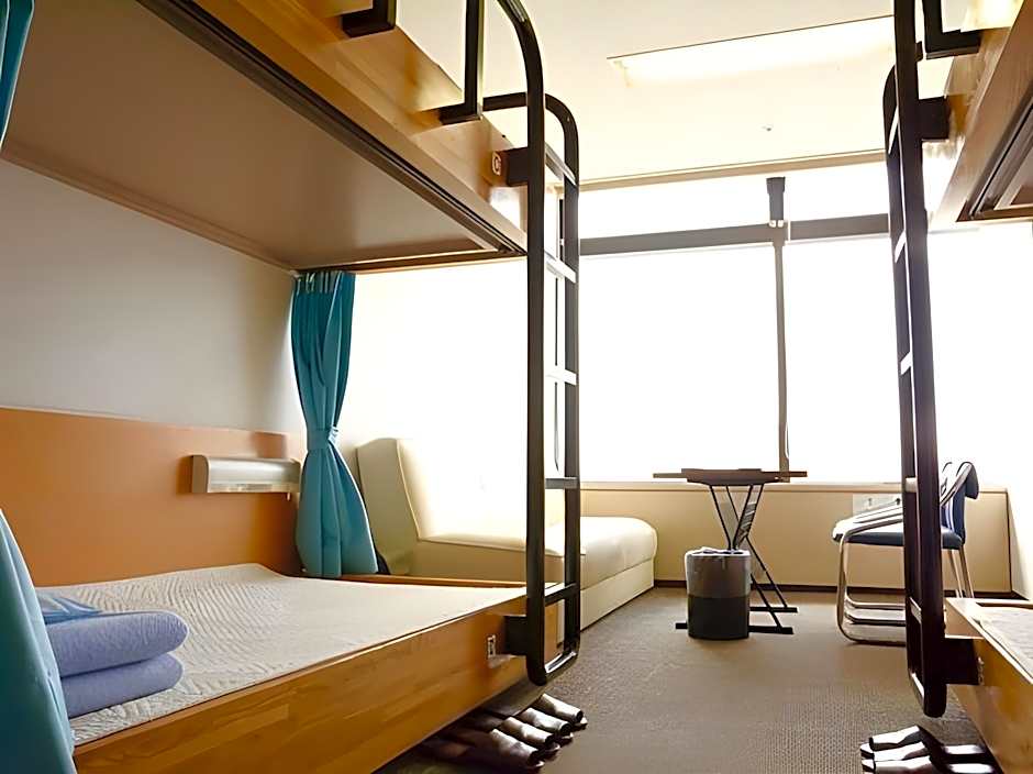 Tokyo Central Youth Hostel
