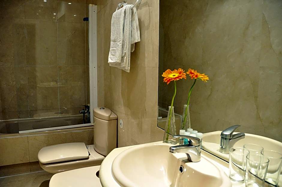 Hostal Castilla II Puerta del Sol