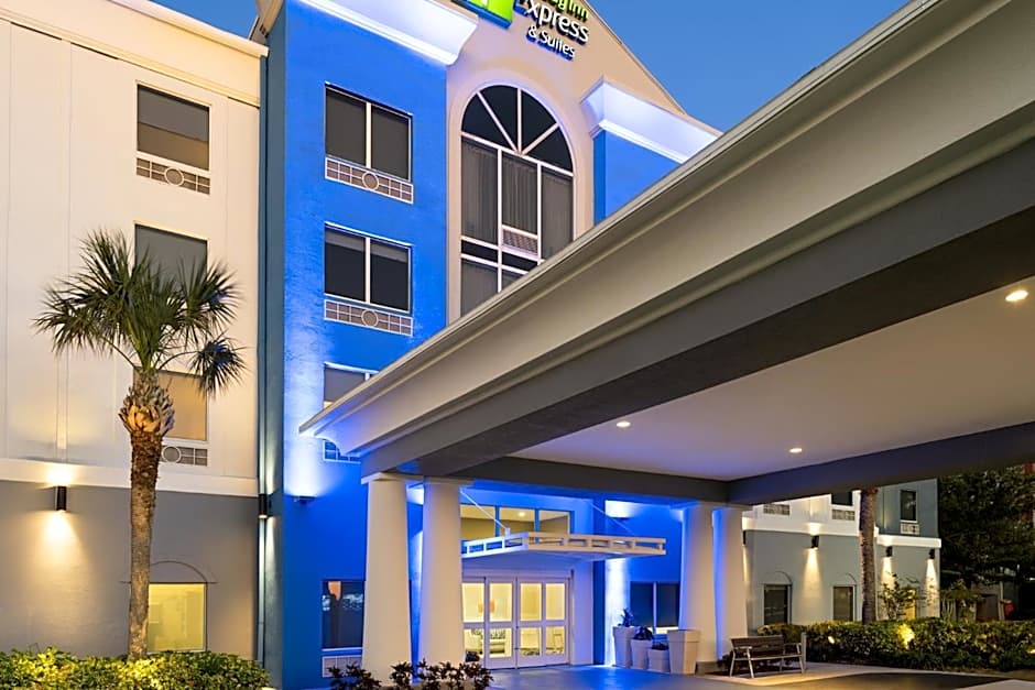 Holiday Inn Express St. Petersburg North / I-275 By IHG