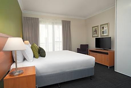 Leisure Inn Spires