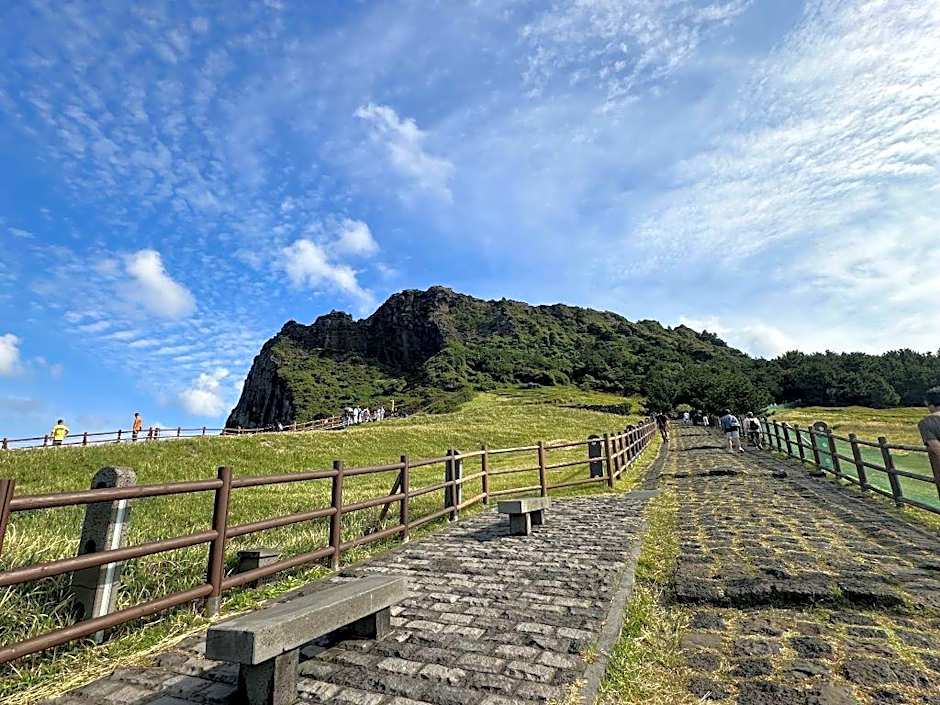 Slow Citi Guest House