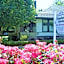 Granbury Gardens Bed and Breakfast