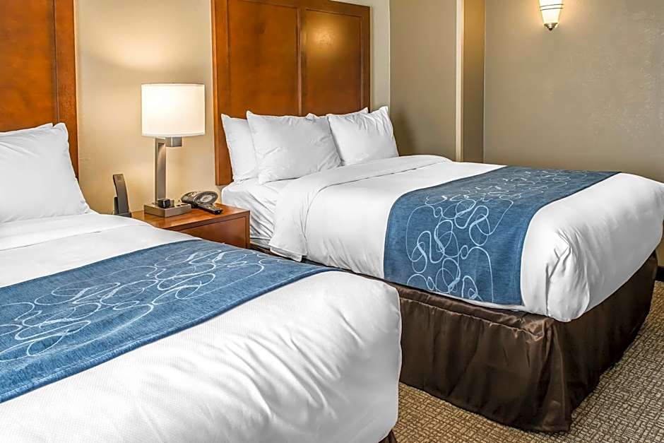 Comfort Suites Near Potomac Mills