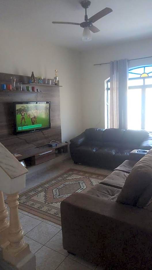 Casa da Mãe próximo a Basílica