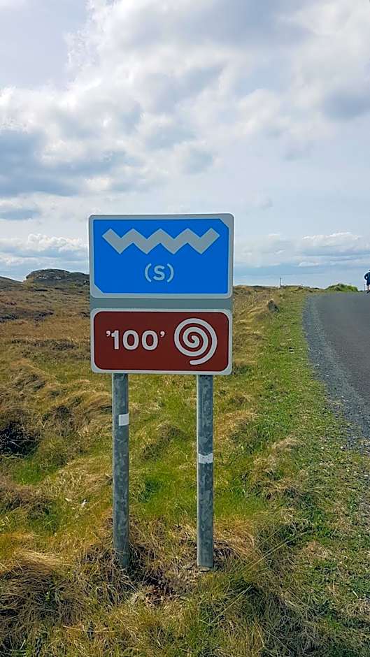 Malin Head SolasTobann ArtHouse Room 1 En-suite