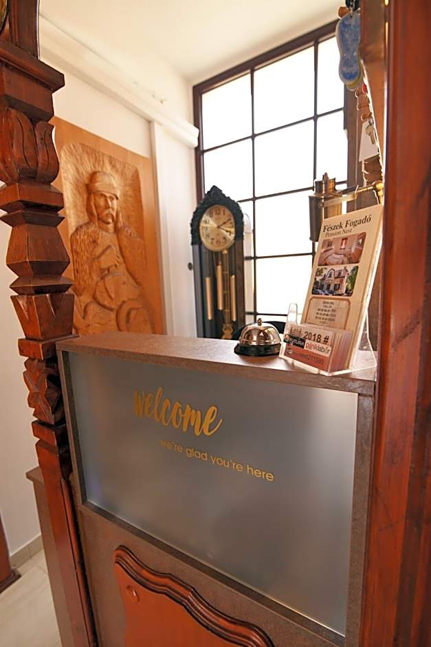 Fészek Fogadó - Pension Nest