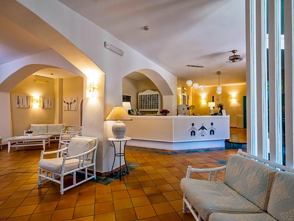 Hotel Rocce Sarde