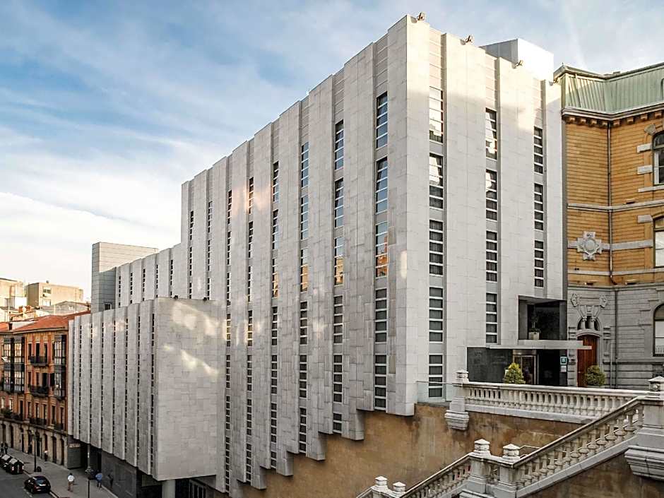 Mercure Bilbao Jardines De Albia
