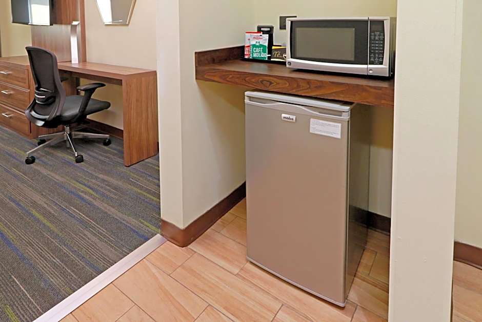 Holiday Inn Express Piedras Negras By IHG