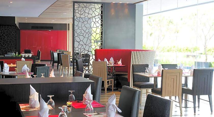 Amaranth Suvarnabhumi Hotel - SHA Plus Certified