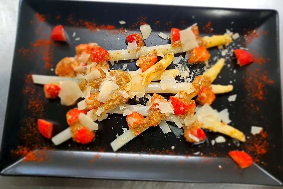 Hôtel Restaurant La Paix La Robe et le Palais